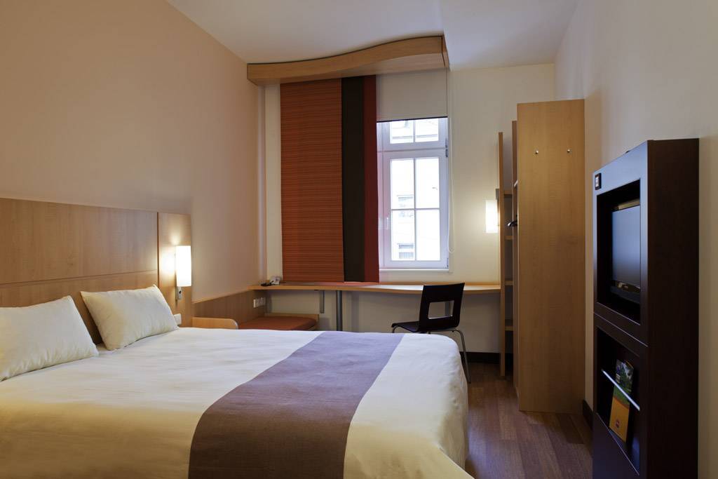 Ibis Konstanz Constança Quarto foto